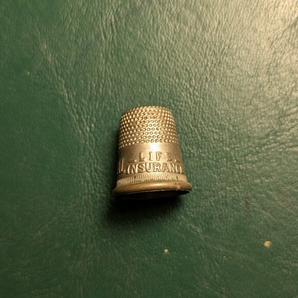 Lot of 2 vintage advertising thimbles: Prudential Insurance, Liberty Savings - Picture 6 of 11